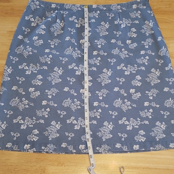 Christopher&Banks Skirt - Picture 3 of 4